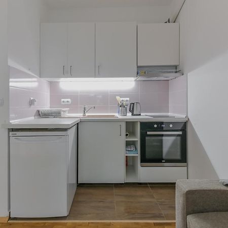 Bright Apartment In The Heart Of The City By Flat Mаnager Sofia Ngoại thất bức ảnh