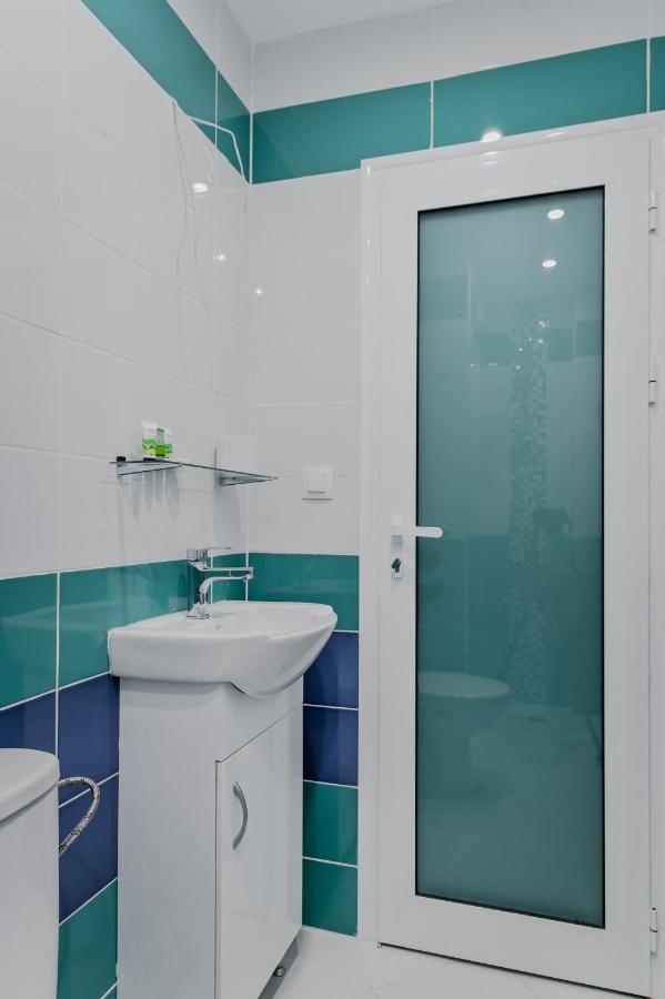Bright Apartment In The Heart Of The City By Flat Mаnager Sofia Ngoại thất bức ảnh