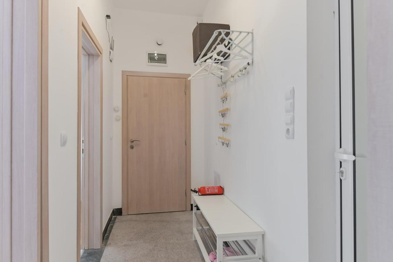 Bright Apartment In The Heart Of The City By Flat Mаnager Sofia Ngoại thất bức ảnh